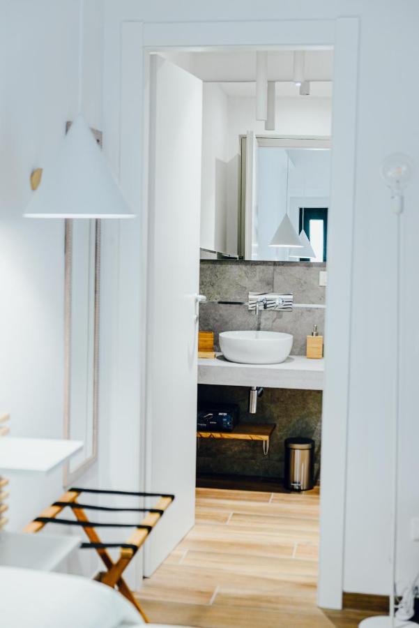 Le Camere Di Gio อาเมเกลีย ภายนอก รูปภาพ